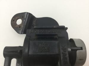 AUDI A4 B6 (2000–2005) Solenoid 1J0906283A - 2