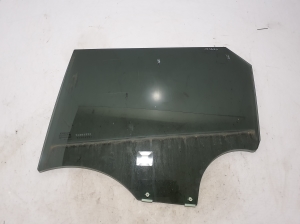   Türscheibe hinten  - 823011640R 