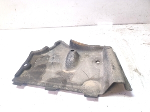 AUDI A7 (2010–2018) Front underbody protection 4G0825202 - 2