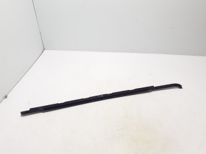 RENAULT 5- I (2024–2026) Rear side door outer window molding 828335706R - 3