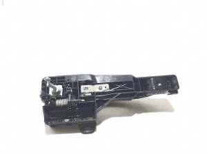 RENAULT 5- I (2024–2026) Front door external opening handle and its details - 2
