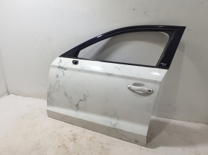   Front door  - 8V5831051D 