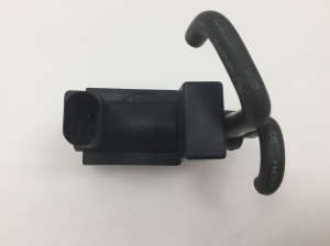 AUDI A8 D3 (2002–2010) Solenoid 4E0906628 - 3
