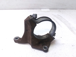 Ford B-MAX (2012–2018) Front drive shaft bracket 8V513K305AB - 3