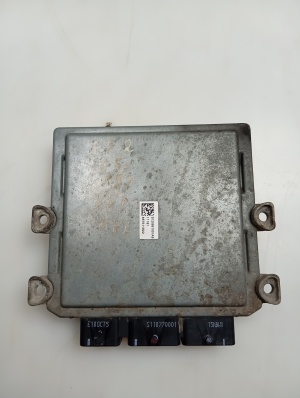 Ford Focus (2004–2011) Engine control unit 4M5112A650JK - 2