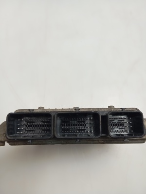Ford Focus (2004–2011) Engine control unit 4M5112A650JK - 3
