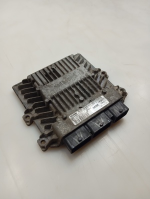 Ford Focus (2004–2011) Engine control unit 4M5112A650JK - 5