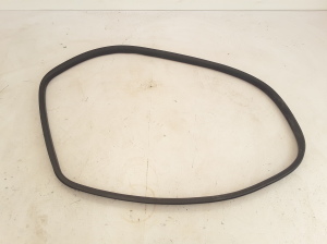  Rear side door sealing rubber 