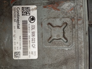 Skoda Rapid (2011–2026) Engine control unit 03L906023QF - 2