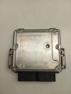 Kia Sportage (2016–2021) Engine control unit 391502A380 - 4