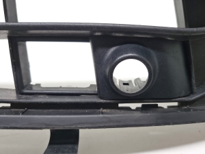 Ford Focus (2018–2026) Front bumper lower grille JX7B17K945A1 - 2