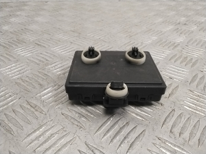 Boîtier de commande des portes arrière - 1EB959596A