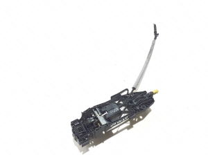 AUDI A3 8V (2012–2020) Front door external opening handle and its details - 4