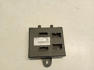 Control unit - 231A08052R