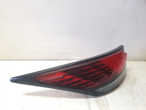 LEXUS RX LA1 (2022–2026) Eckleuchte hinten 148R000434 - 4