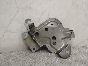 AUDI e-tron SUV (2018–2026) Front fender bracket 4KE821149 - 3