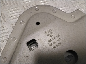 AUDI e-tron SUV (2018–2026) Front fender bracket 4KE821149 - 3