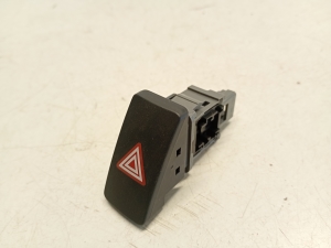TOYOTA Avensis T27 (2008–2019) Hazard light switch 15B424 - 3