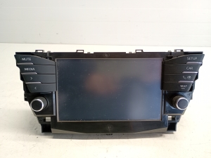 Radio / CD-Player / DVD-Player / Navigation - 8614005270