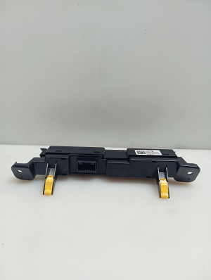 Kia XCEED I (2019–2026) Hazard light switch 93600J7900WK - 3