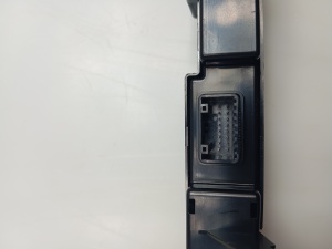 Kia XCEED I (2019–2026) Hazard light switch 93600J7900WK - 4