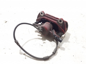 AUDI A3 8V (2012–2020) Eesmine pidurisadul 8V0615124F - 2