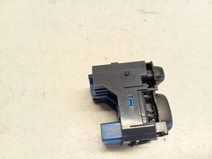 TOYOTA Avensis T27 (2008–2019) Mirror control switch 183646 - 5