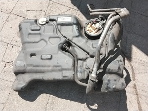 Ford Kuga (2012–2019) Kütusepaak ja selle osad FV419K007CB - 2