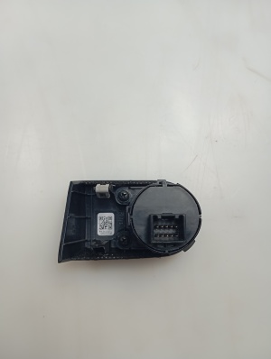 Kia XCEED I (2019–2026) Ignition switch 93500J7500WK - 4