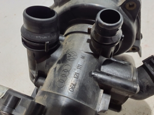 AUDI A3 8V (2012–2020) Pompe à eau pour automobile 06L121111M - 2