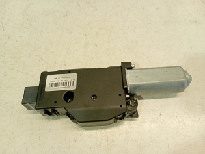   Schiebedachmotor  - 5855A065 