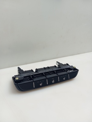 Kia XCEED I (2019–2026) Heated seat switch 93315J7010 - 5