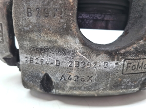 Ford Focus (2018–2026) Eesmine pidurisadul 2B294B - 3