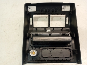 Jaguar XE (2015–2026) Sonstiges Teil der Mittelkonsole GX7304569 - 5