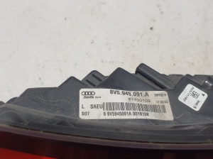 AUDI A3 8V (2012–2020) Tagumine nurgatuli 8V5945091A - 2