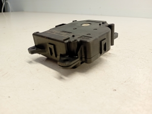 Jaguar XF (2008–2016) Salongi soojenduse klapi mootor 0638000840 - 5