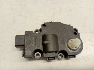 Jaguar XF (2008–2016) Salongi soojenduse klapi mootor 412650750 - 4