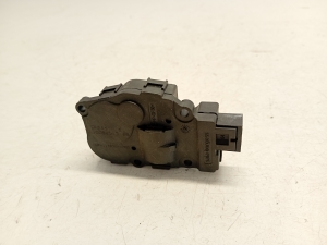Jaguar XF (2008–2016) Salongi soojenduse klapi mootor 412650750 - 4