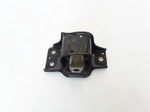 Engine mount - 8200014931