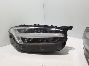 VOLVO XC90 (2015–2024) Scheinwerfer vorne - 11