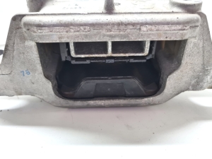 Ford Focus (2018–2026) Engine mount JX617M121HD - 5