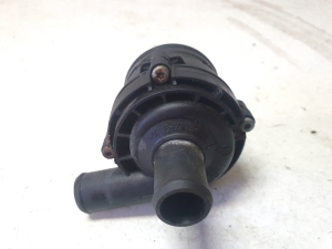 Mercedes Benz ML-Class 164 (2005–2011) Auxiliary water pump A2118350364 - 3