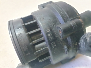 Mercedes Benz ML-Class 164 (2005–2011) Auxiliary water pump A2118350364 - 5