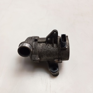 Pompe à eau auxiliaire - 7586928