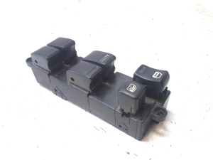 NISSAN Almera N16 (2000–2006) Fensterheberschalter vorne - 5