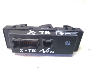 NISSAN X-Trail T32 (2013–2021) Fensterheberschalter vorne