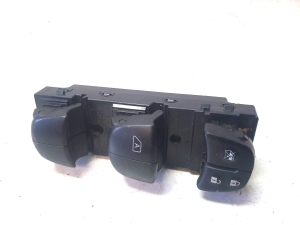 NISSAN X-Trail T32 (2013–2021) Fensterheberschalter vorne - 5