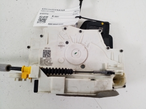 AUDI e-tron SUV (2018–2026) Front door lock 4K1837015J - 3