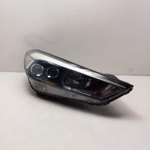 Hyundai Tucson (2015–2026) Esituli 92102D7210 - 6