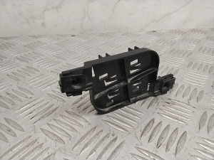 Volkswagen Golf VII (2012–2026) Other bracket 2Q0907816 - 2